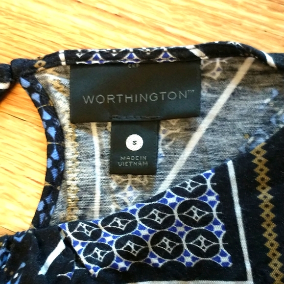 Worthington Top - Picture 4 of 5